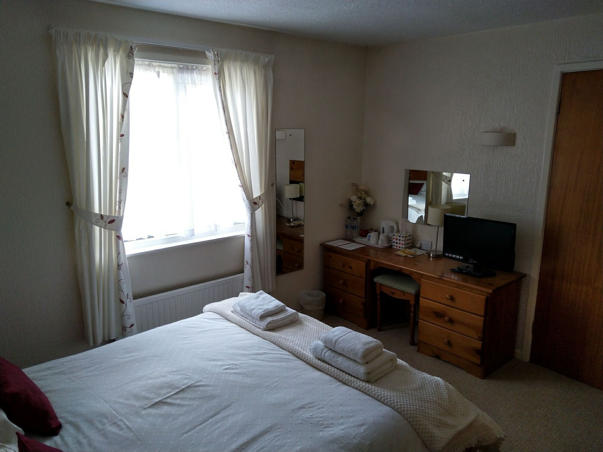Capri Guest House Torquay Extérieur photo